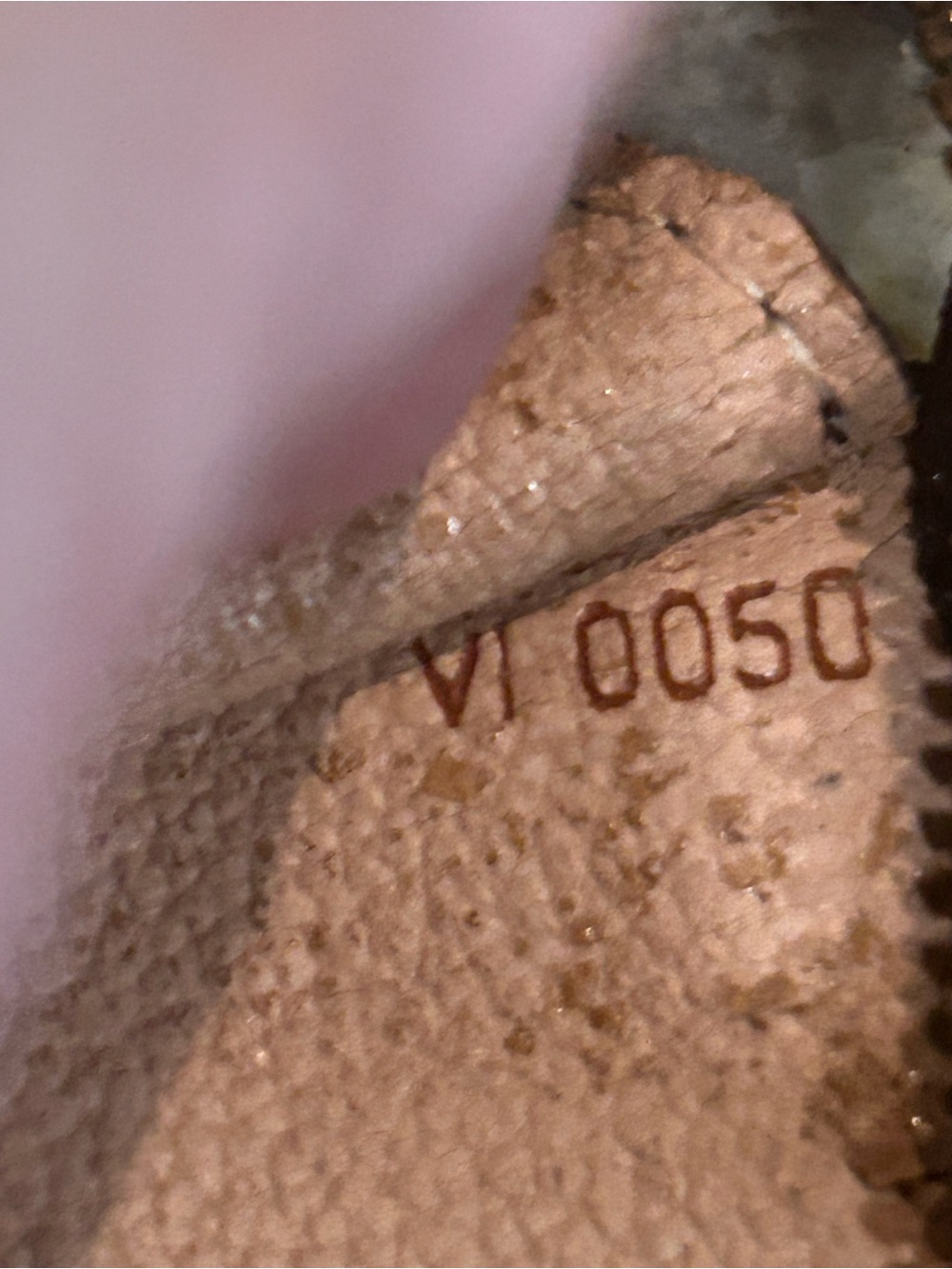 Louis Vuitton Pouch Vintage comes with coa. with unbranded chain - Picture 9 of 10